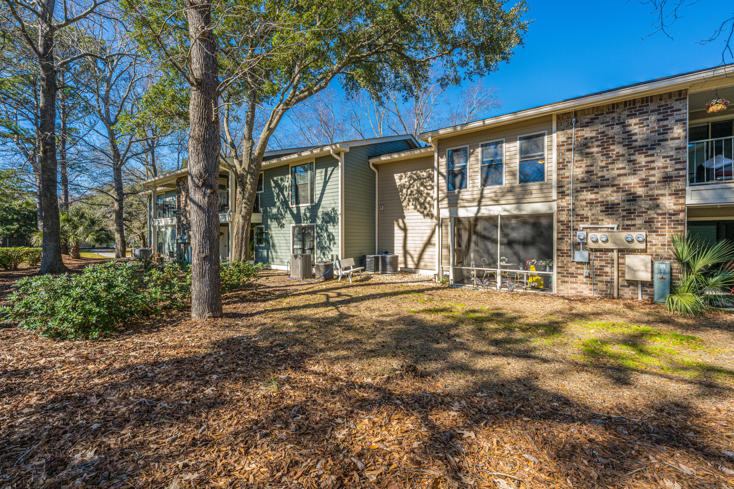 1867 Montclair Drive, Unit D Mount Pleasant, SC 29464 - Photo 18 of 30 Backyard Green Space