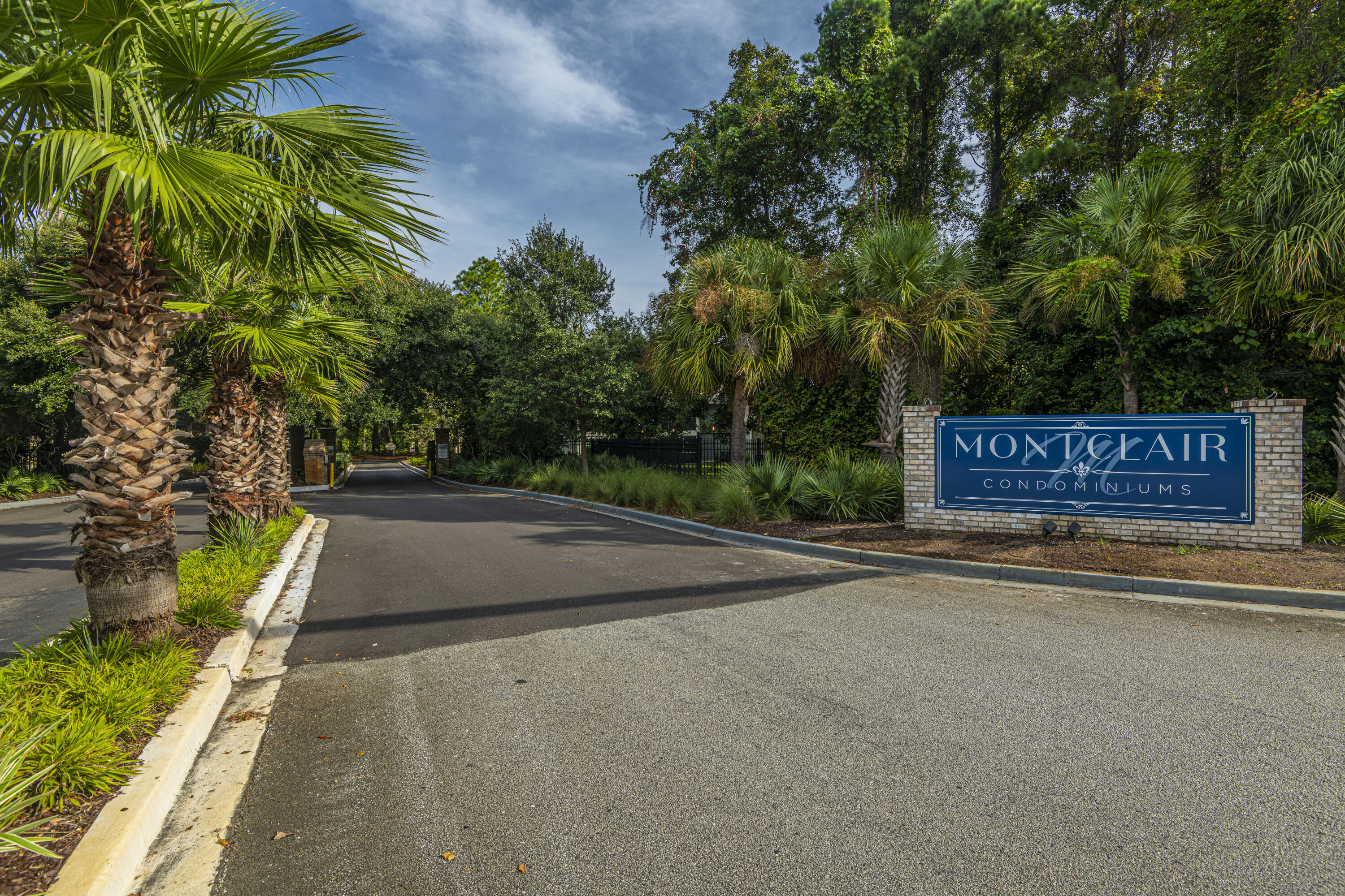1867 Montclair Drive, Unit D Mount Pleasant, SC 29464 - Photo 28 of 30 Condo Entrance