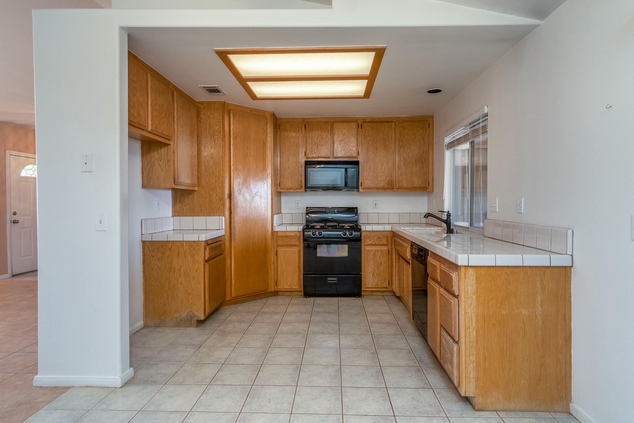 9275 Sonora Road Phelan, CA 92371 - Photo 10 of 28 9275 Sonora Rd-6