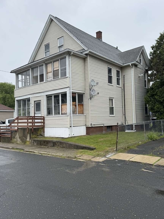 5 Rogers Avenue Springfield, MA 01151 - Photo 2 of 7