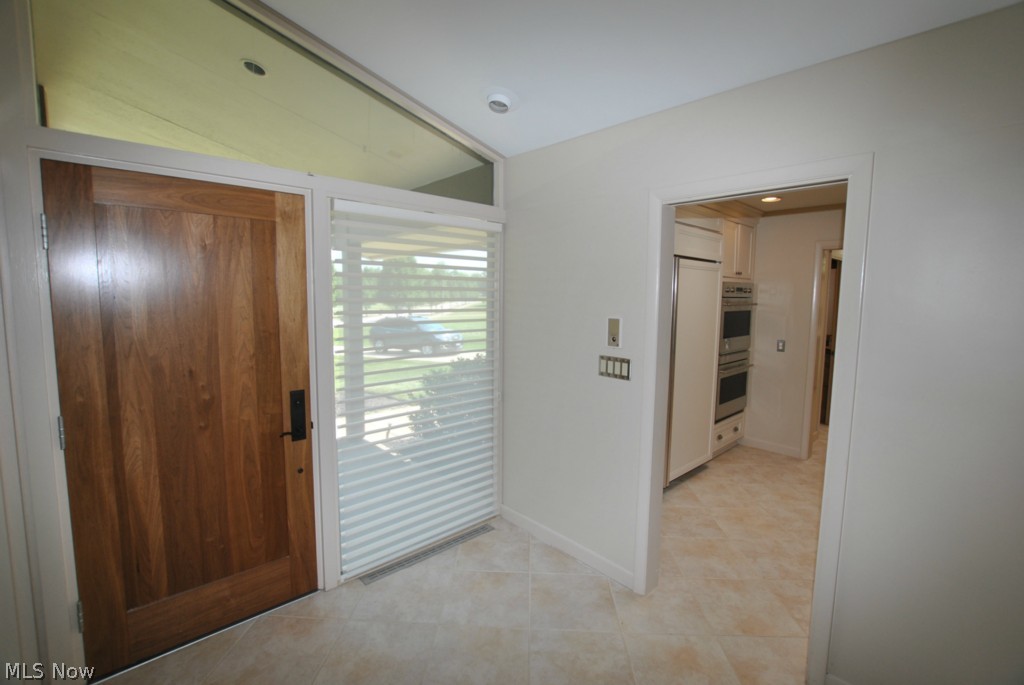 7637 Montello Road Independence, OH 44131 - Photo 2 of 25 Gallery Image 2