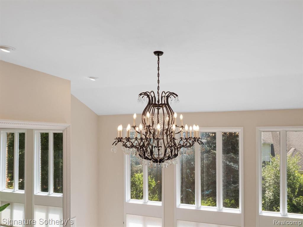 2085 Mapleridge Road Rochester Hills, MI 48309 - Photo 34 of 58