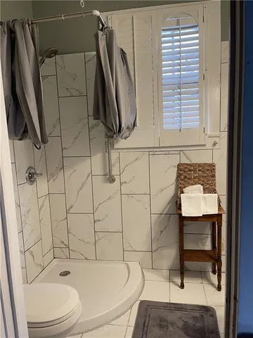 $1,800 | 1823 Rosiere Street, New Orleans, LA 70119