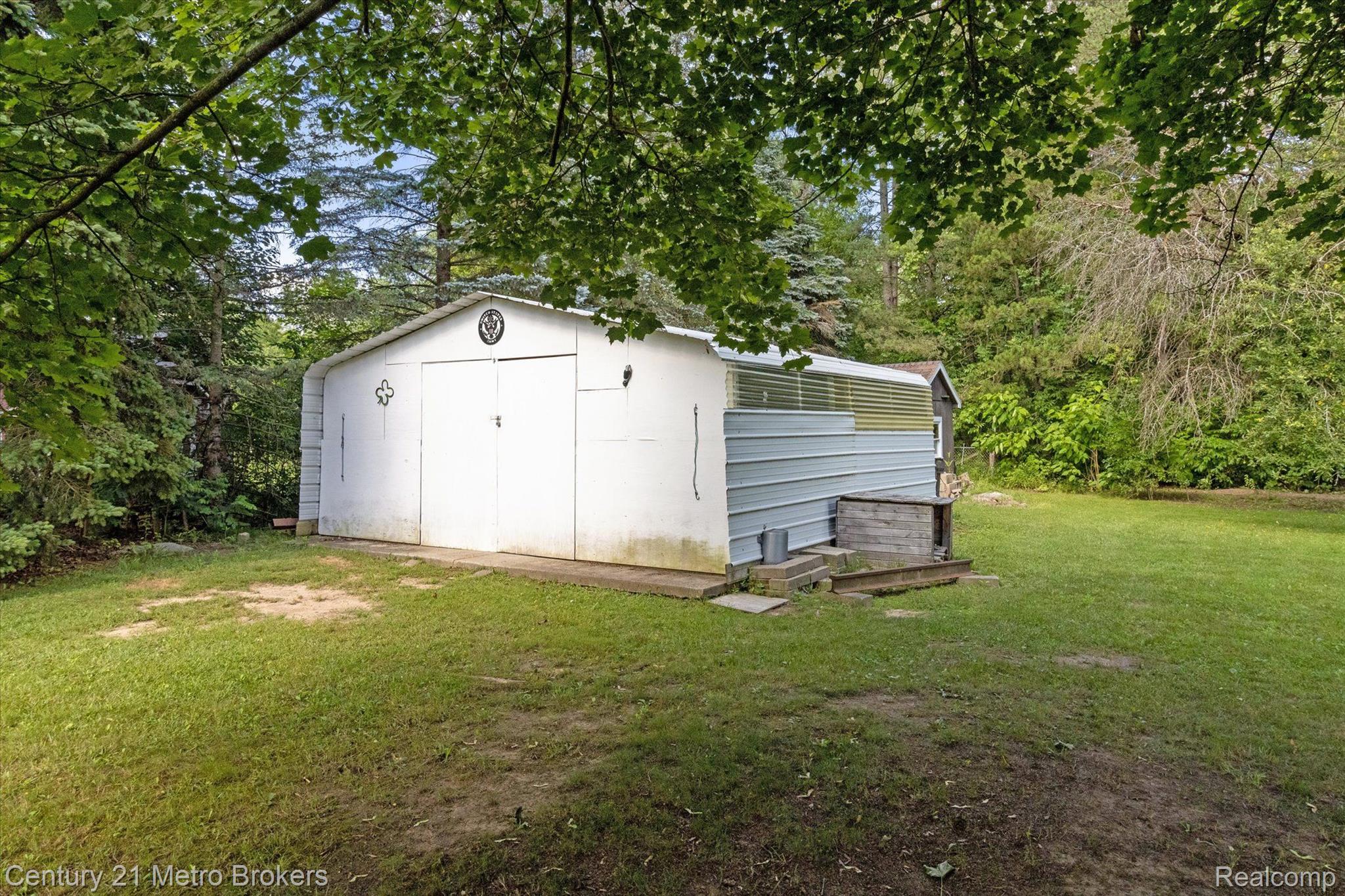 2457 South Vassar Road Davison, MI 48423 - Photo 7 of 41 Gallery Image 7