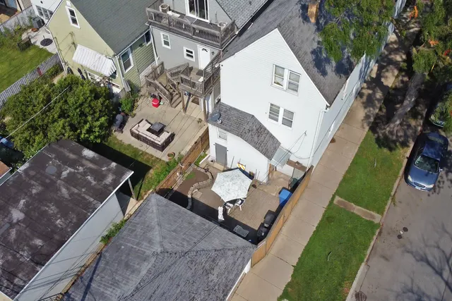 $539,900 | 3100 North St Louis Avenue, Chicago, IL 60618