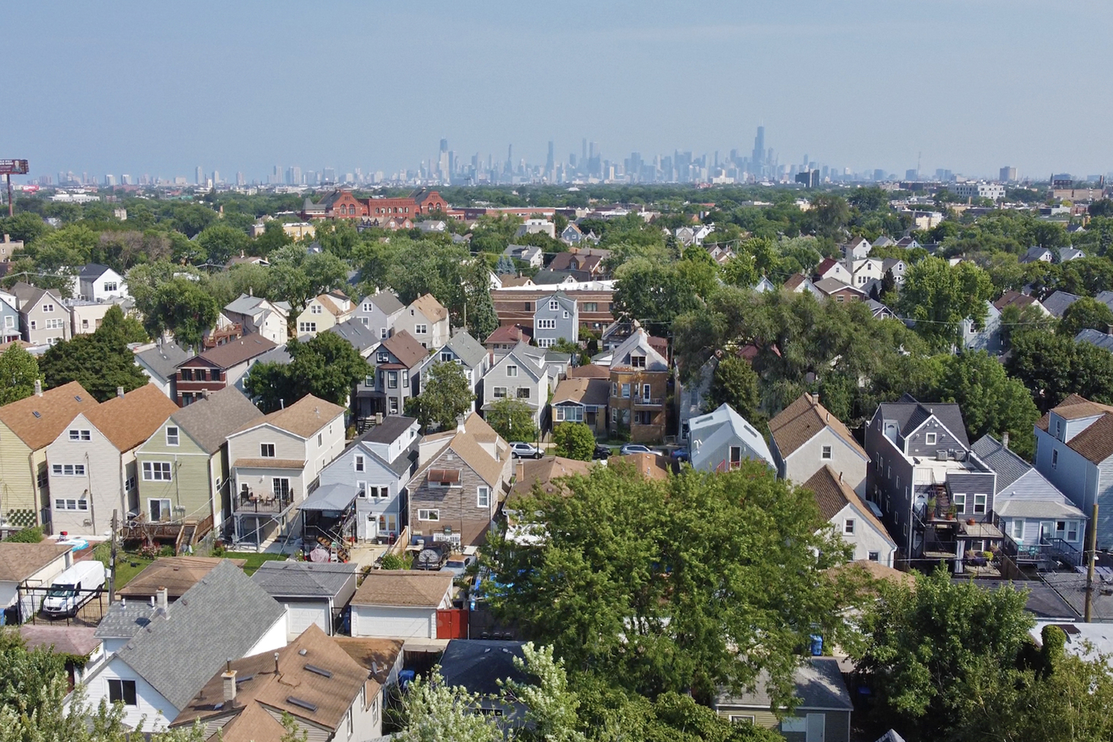 3100 North St Louis Avenue Chicago, IL 60618 - Photo 9 of 10