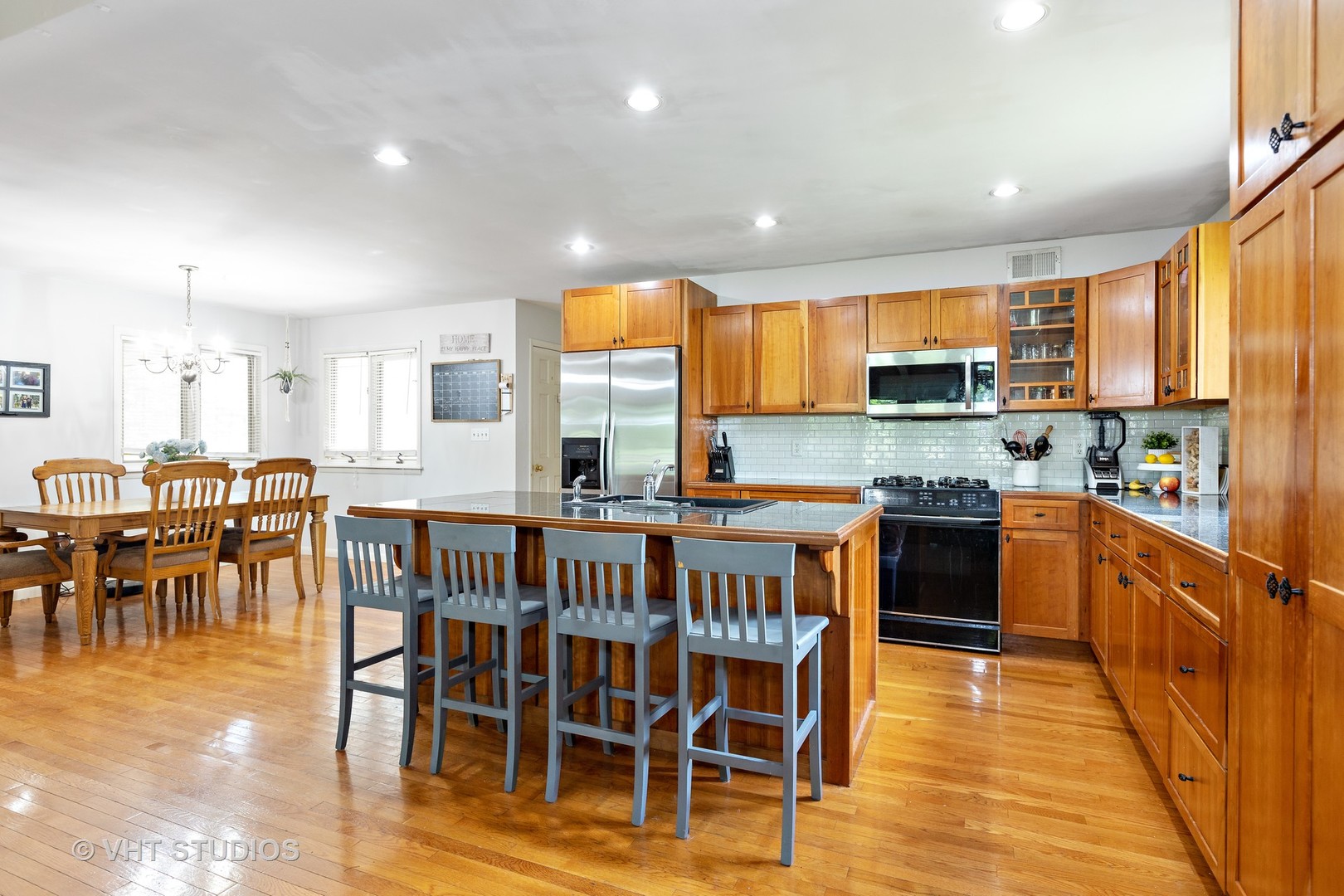 1291 Felten Road Aurora, IL 60502 - Photo 3 of 18