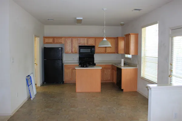$2,000 | 11700 Raymond C Ewry Lane, Austin, TX 78748
