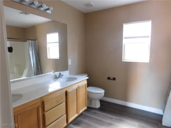 $2,350 | 11625 Longhirst Hall Lane, Las Vegas, NV 89135