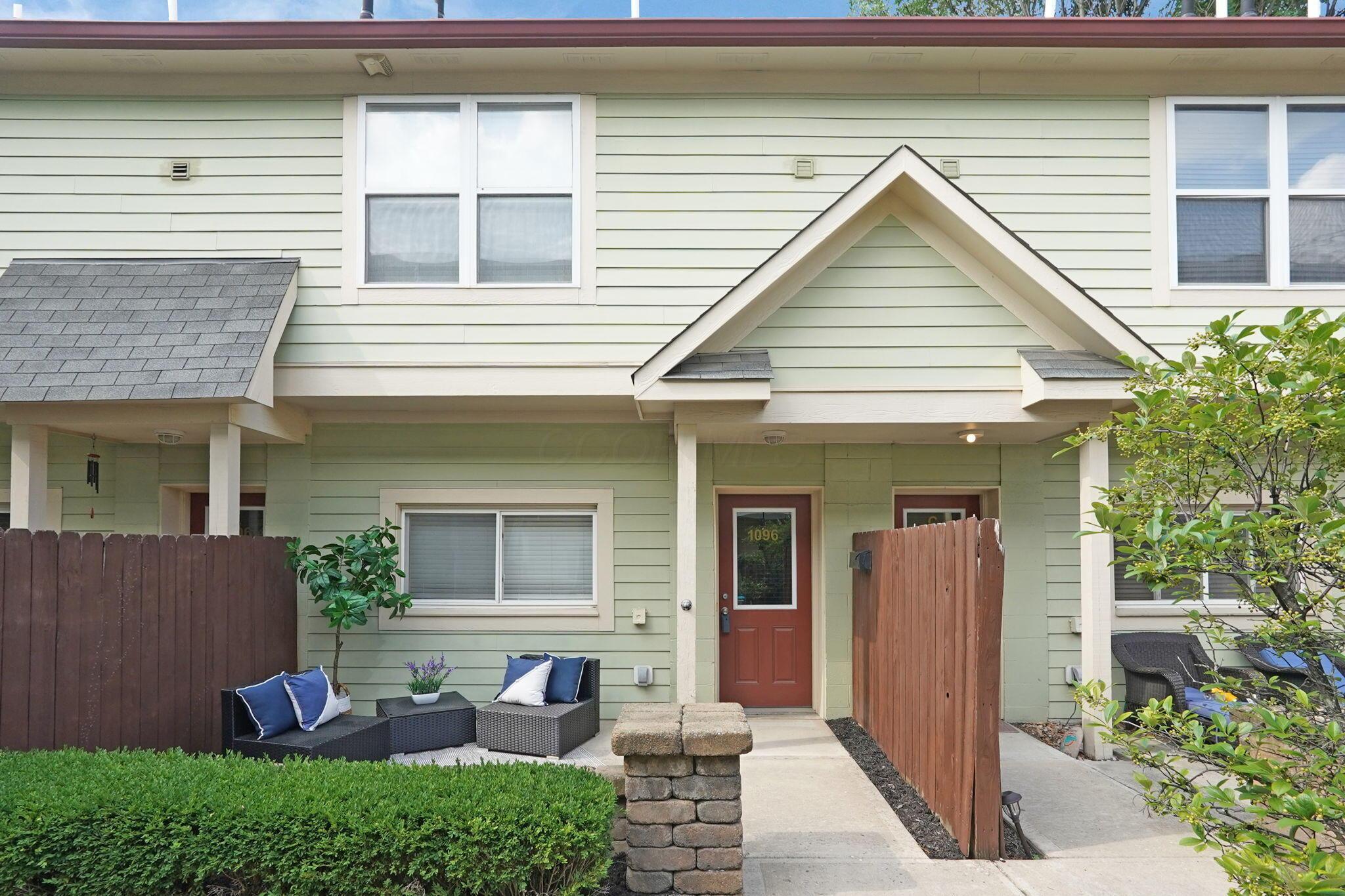 1096 Perry Street, Unit B Columbus, OH 43201 - Photo 2 of 33 1-web-or-mls-1096-perry-st-b