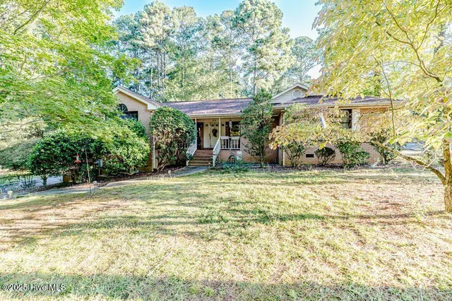 $325,000 | 304 Holly Street, Carthage, NC 28327