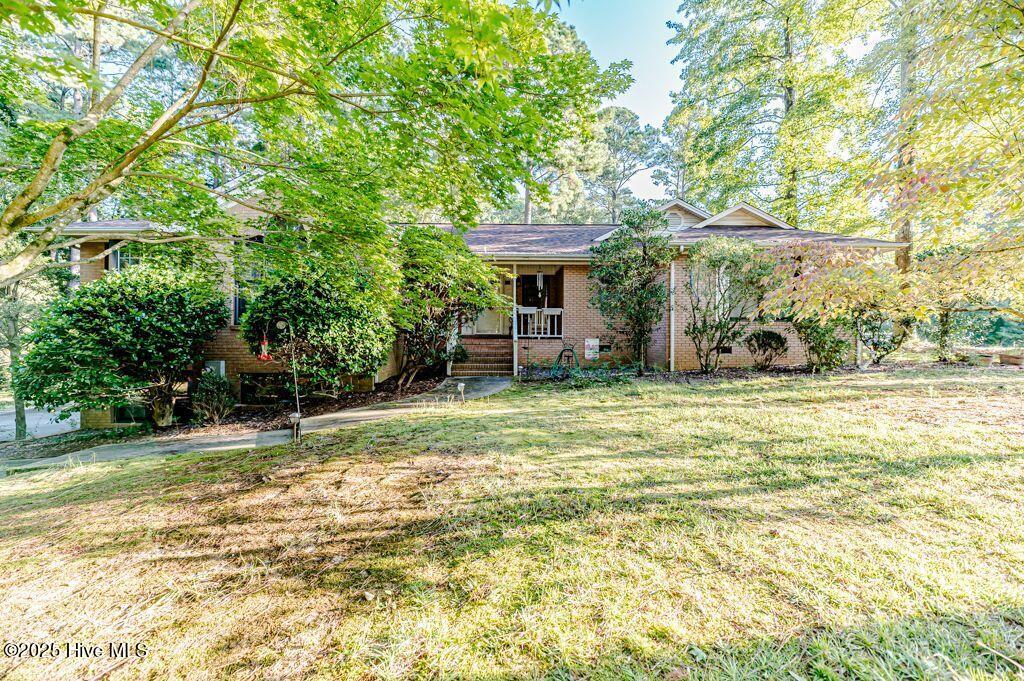 304 Holly Street Carthage, NC 28327 - Photo 2 of 46 304 front2