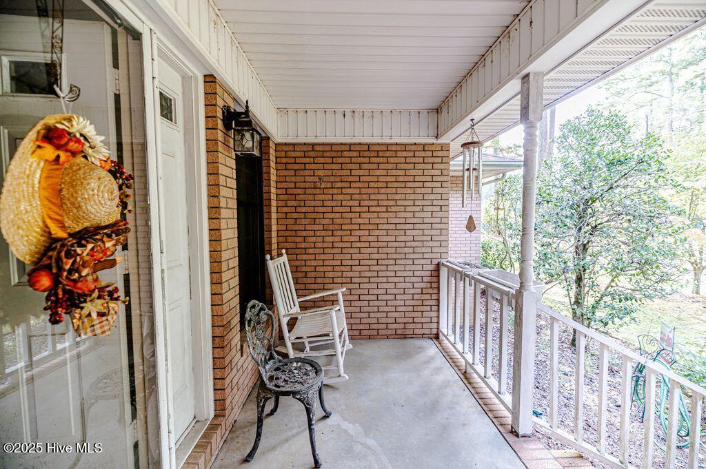 304 Holly Street Carthage, NC 28327 - Photo 7 of 46 HS31