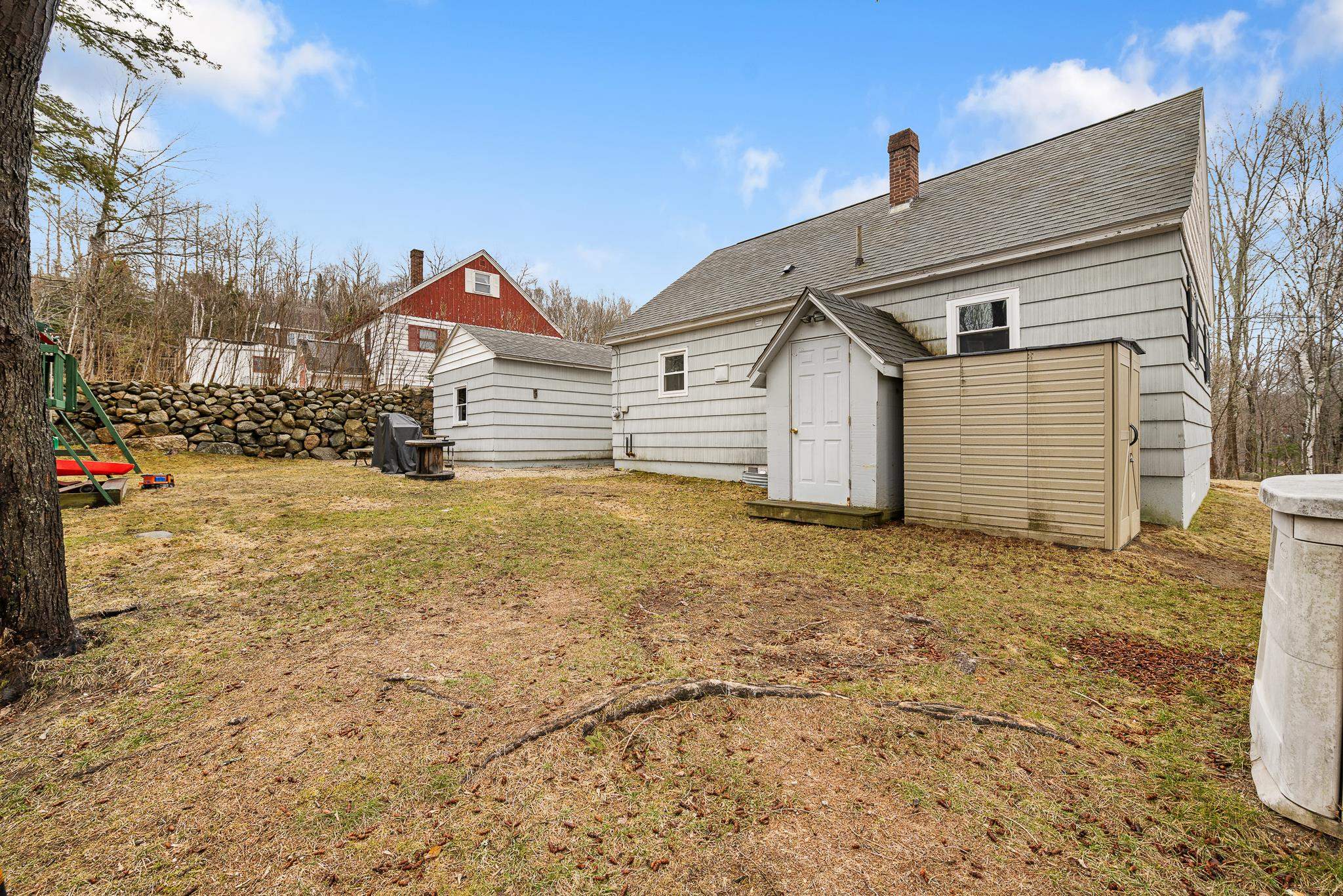 41 Franklin Street Berlin, NH 03570 - Photo 5 of 31