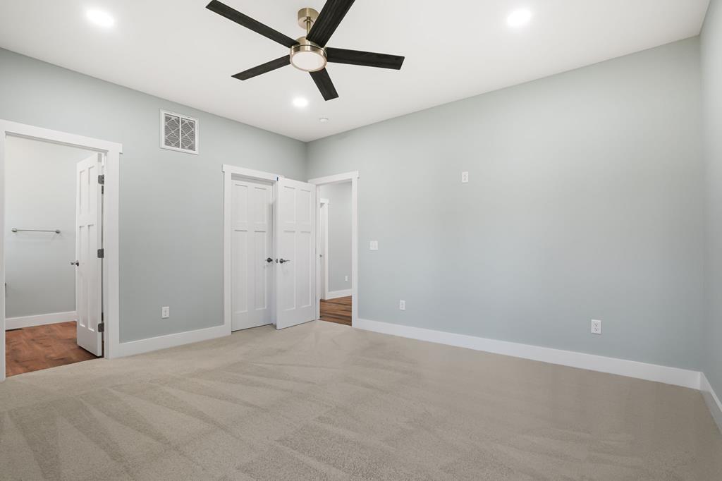 7921 East Side Road Chincoteague Island, VA 23336 - Photo 17 of 38