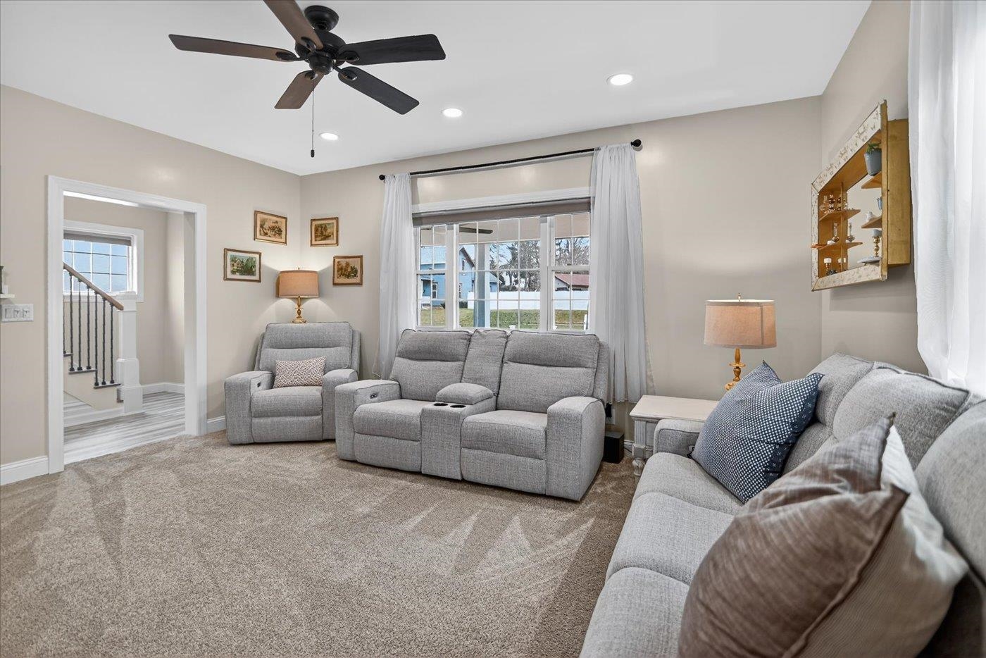 208 Stoughton Road Edgerton, WI 53534 - Photo 7 of 31