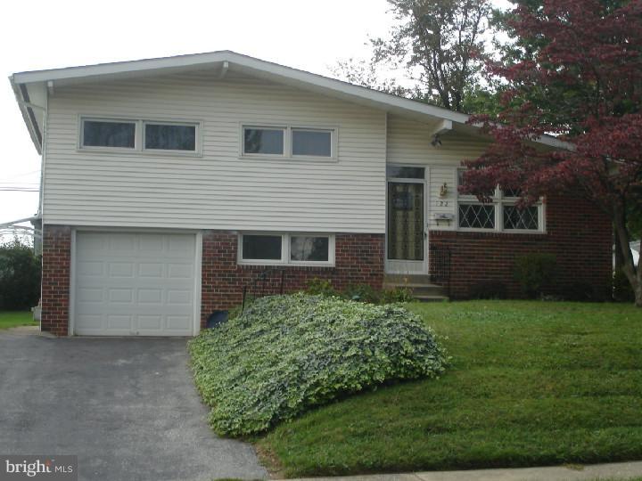122 Blue Ridge Road Plymouth Meeting, PA 19462 - Photo 2 of 12 Exterior Front