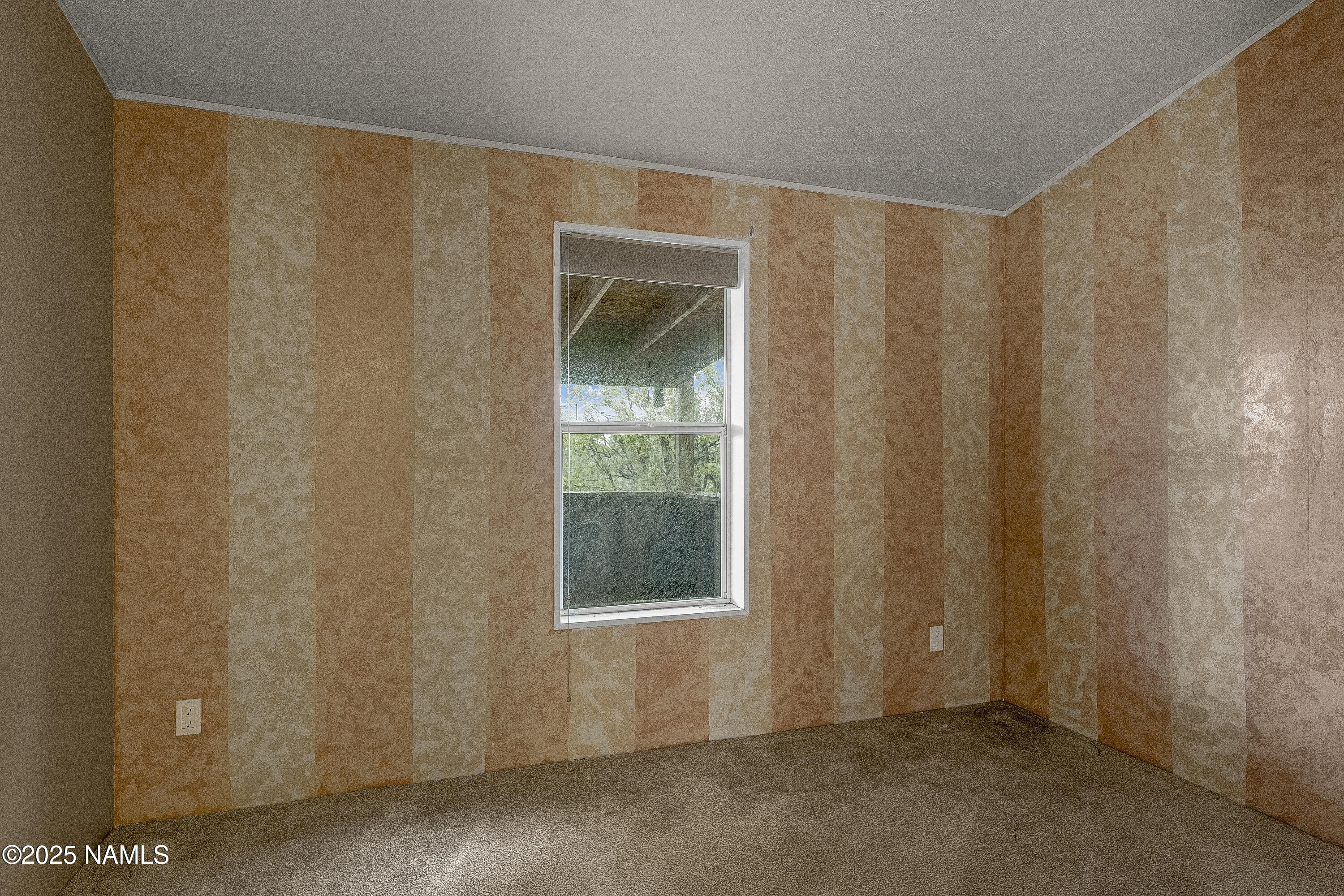 14412 Leupp Road Flagstaff, AZ 86004 - Photo 14 of 27 14412 Bedroom 2