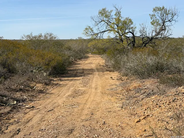 $125,000 | Tbd Tbd Cr, Moore, TX 78057