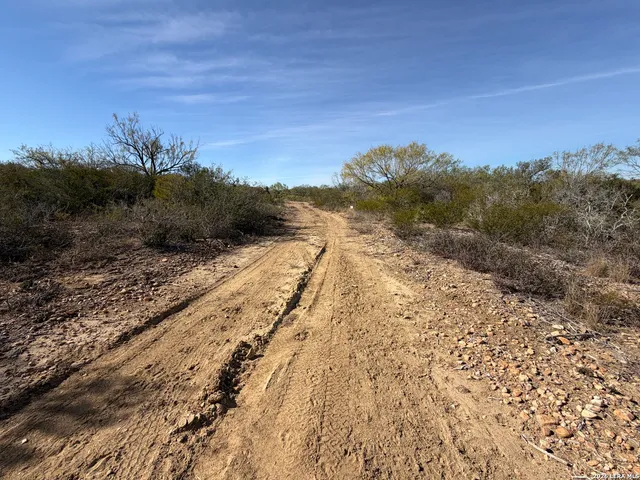 $125,000 | Tbd Tbd Cr, Moore, TX 78057