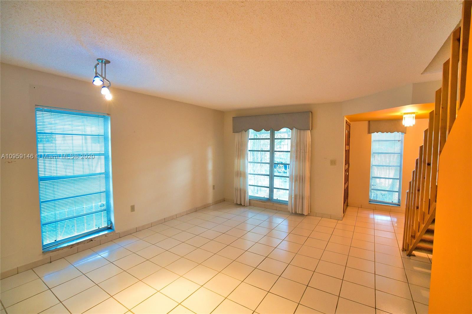 3593 Southwest 17th Street, Unit 3593 Miami, FL 33145 - Photo 5 of 32
