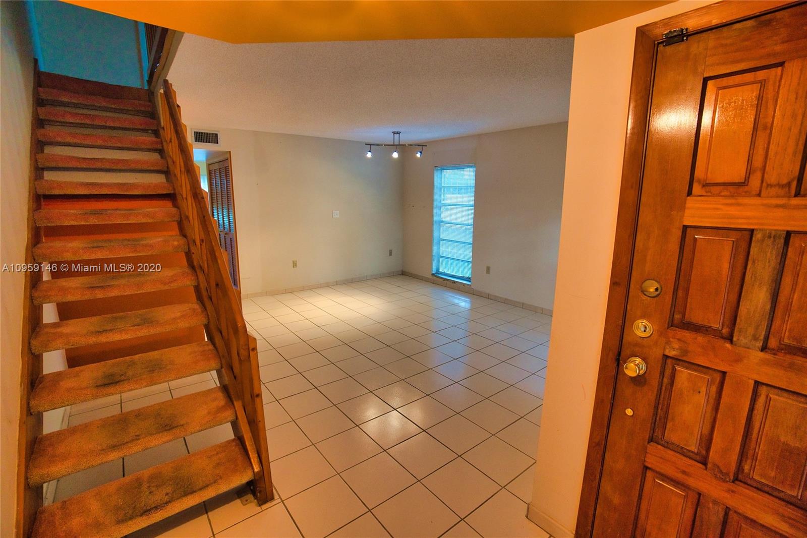 3593 Southwest 17th Street, Unit 3593 Miami, FL 33145 - Photo 7 of 32