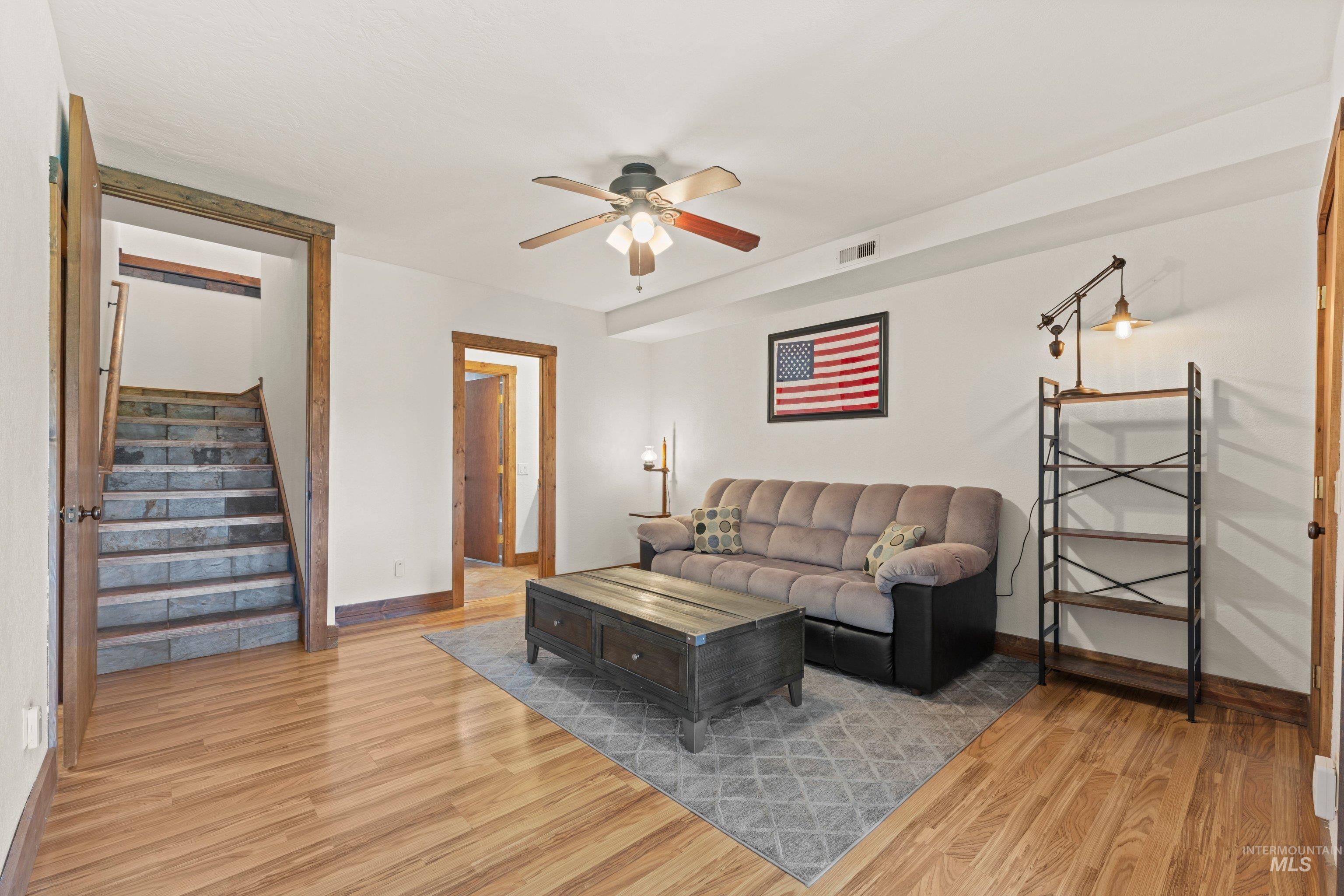 136 Goslin Loop Cascade, ID 83611 - Photo 34 of 50