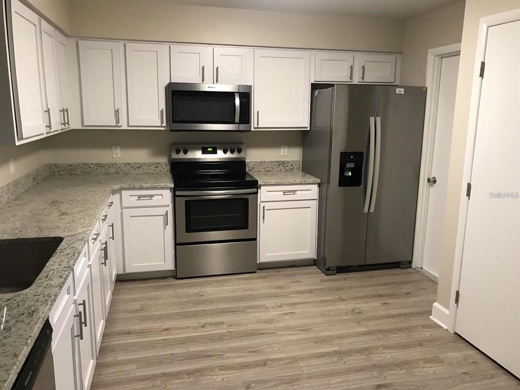 1620 Biloxi Court Orlando, FL 32818 - Photo 3 of 16