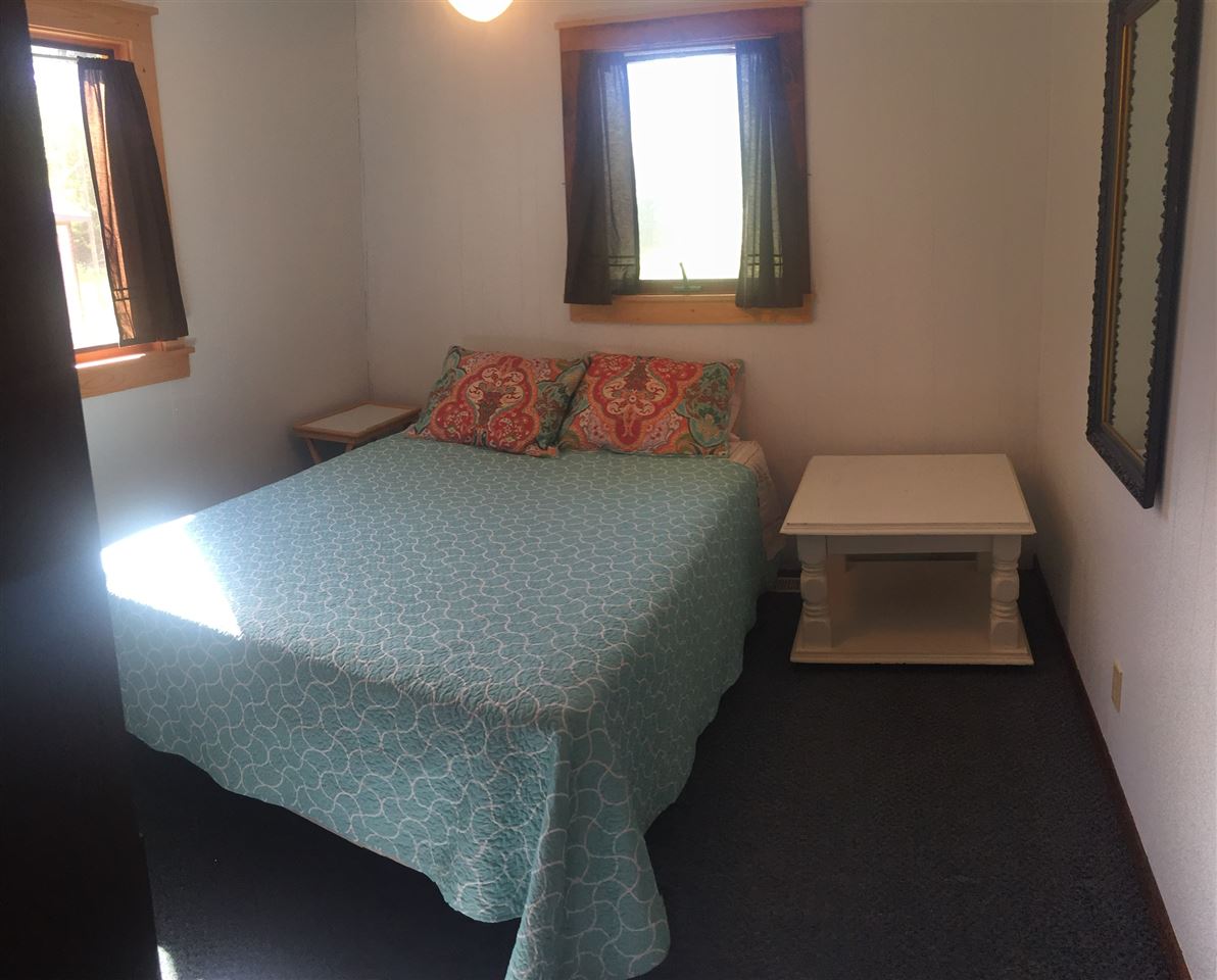 8503 Bay Point Road Beulah, MI 49617 - Photo 8 of 15 1885338-7.JPG