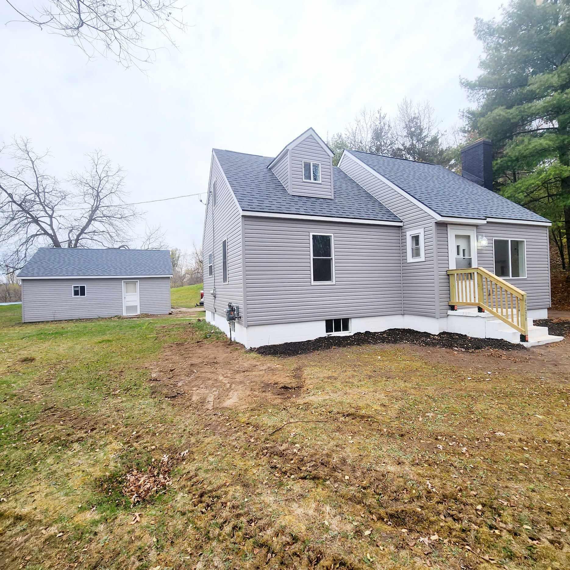 4236 Hoyer Road Jackson, MI 49201 - Photo 1 of 21 front