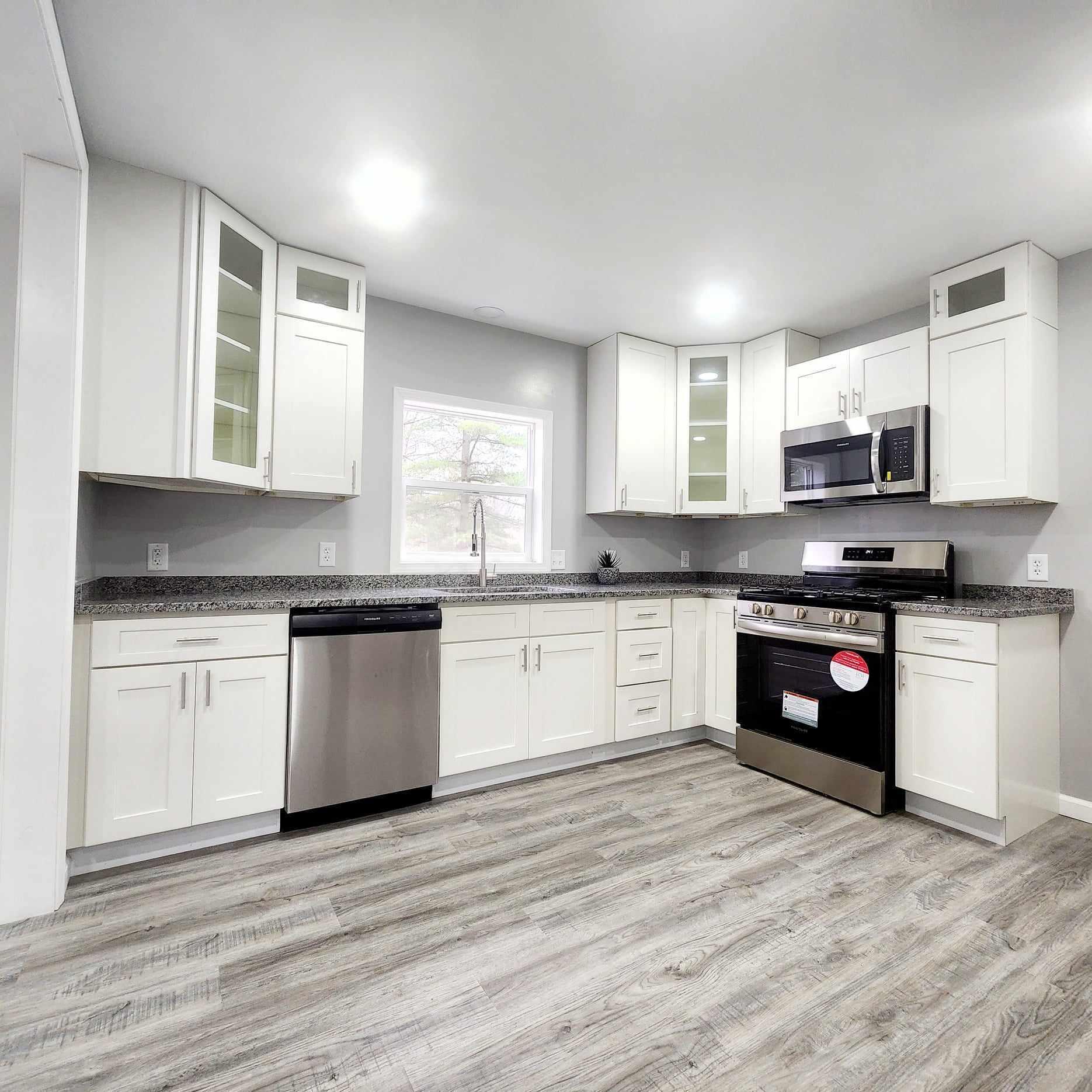 4236 Hoyer Road Jackson, MI 49201 - Photo 4 of 21 kitchen