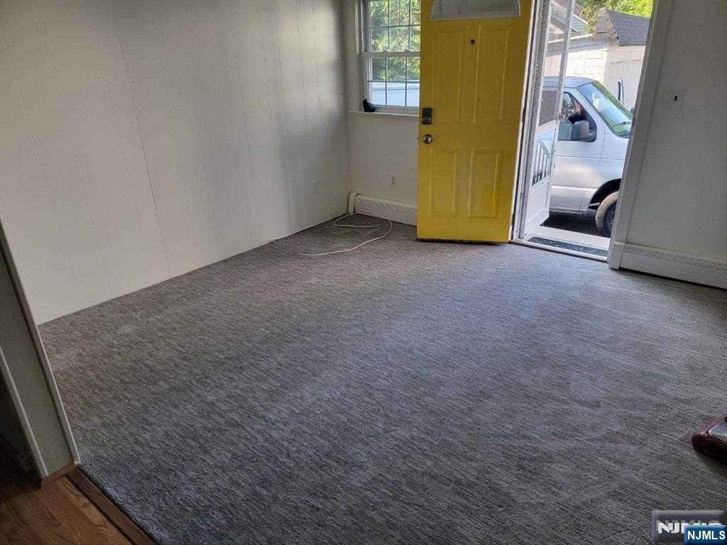 295 Lincoln Avenue Ridgewood, NJ 07450 - Photo 6 of 17 a view of a room
