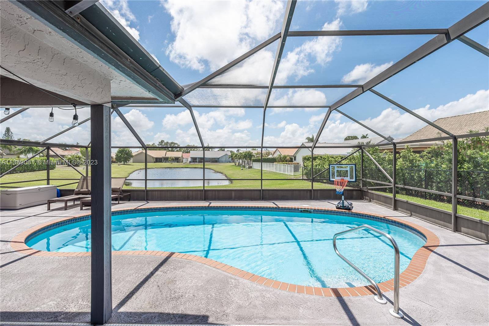 9676 El Clair Ranch Road Boynton Beach, FL 33437 - Photo 24 of 35 a view of with green roof deck