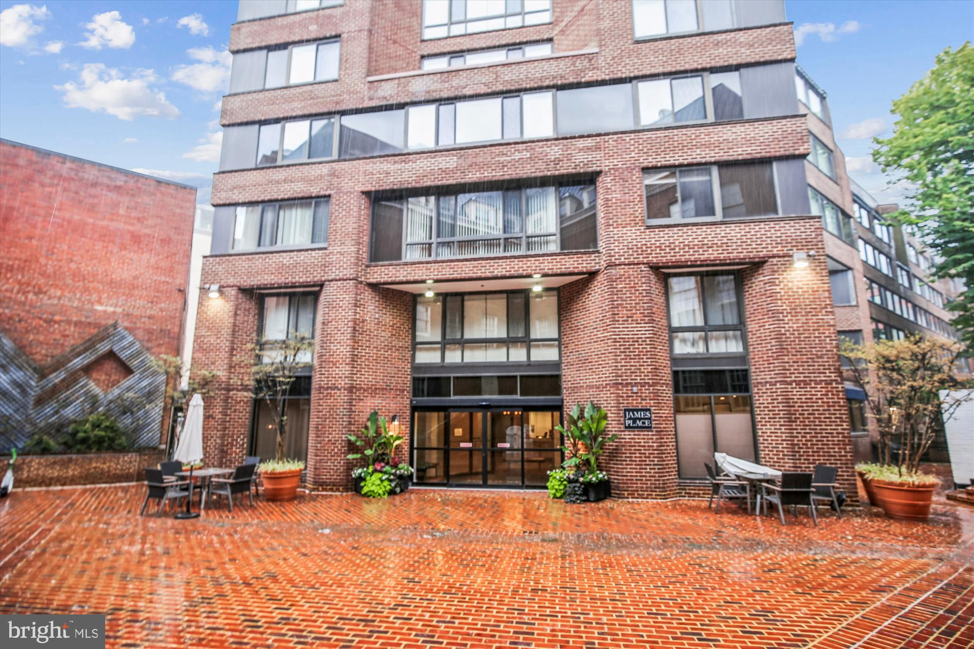 1077 30th Street Northwest, Unit 612 Washington, DC 20007 - Photo 35 of 44 a view of a building with a sitting area