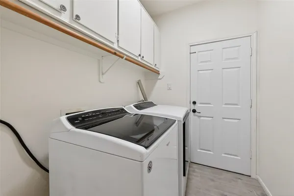 $2,650 | 5902 Capella Park Drive, Spring, TX 77379