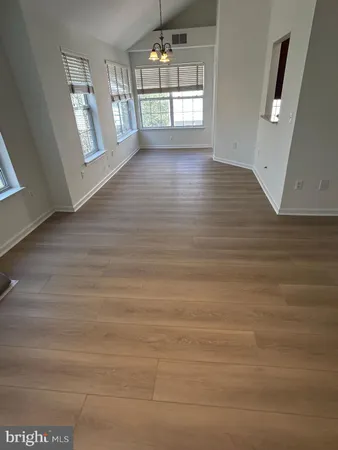 $2,900 | 5940 Founders Hill Drive, Unit 303, Alexandria, VA 22310