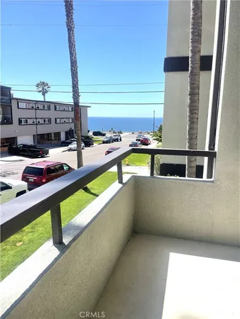 $4,500 | 1007 South Catalina Avenue, Unit 104, Redondo Beach, CA 90277