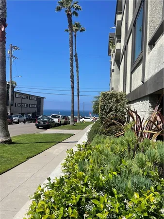 $4,500 | 1007 South Catalina Avenue, Unit 104, Redondo Beach, CA 90277