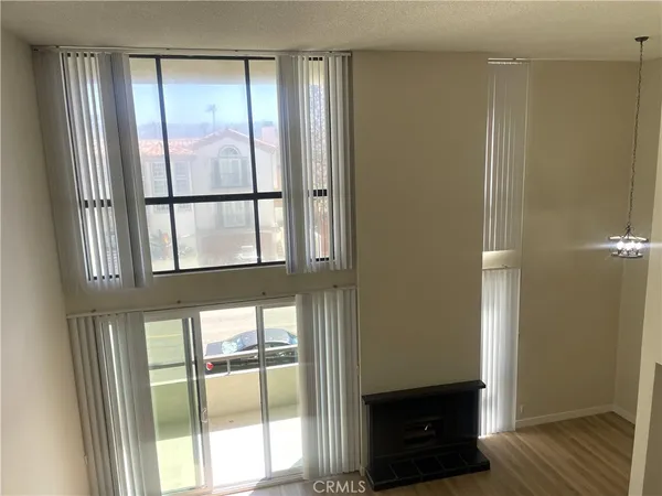 $4,500 | 1007 South Catalina Avenue, Unit 104, Redondo Beach, CA 90277