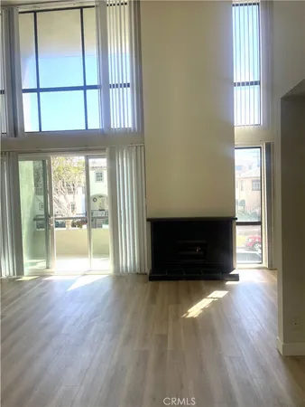 $4,500 | 1007 South Catalina Avenue, Unit 104, Redondo Beach, CA 90277