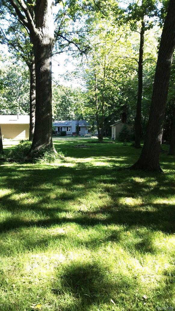 1815 Alsdorf Avenue Rochester, MI 48309 - Photo 12 of 99 Gallery Image 12