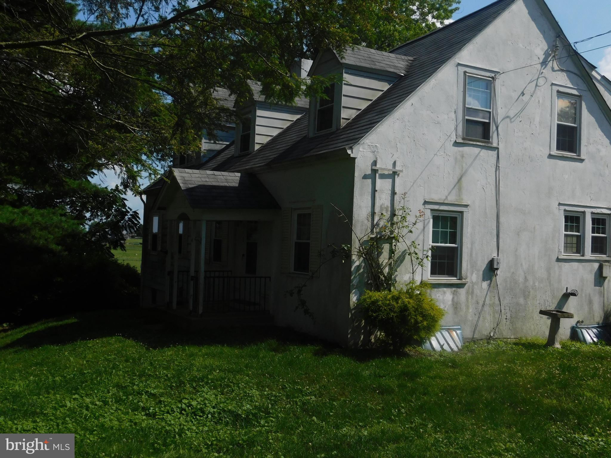 146 Old Racetrack Road Parkesburg, PA 19365 - Photo 2 of 22