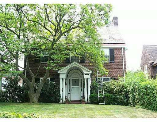 226 Gladstone Road Pittsburgh, PA 15217 - Photo 1 of 1 Exterior Front.