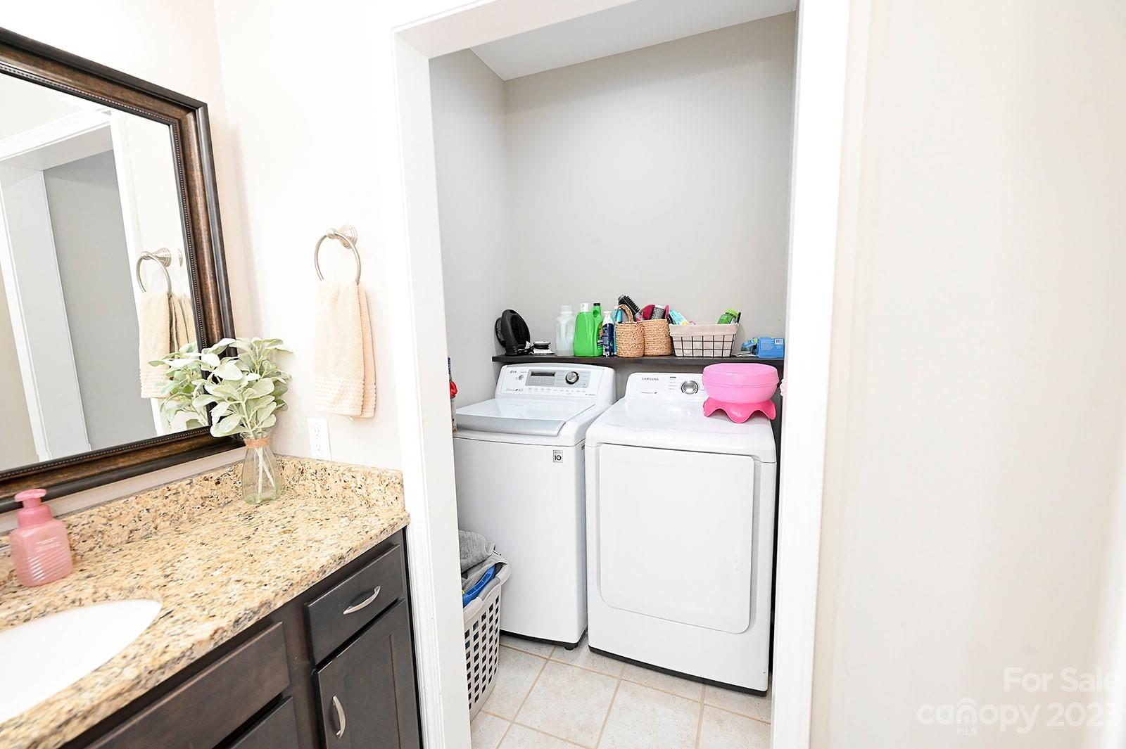 294 East High Road Bostic, NC 28018 - Photo 13 of 25 a utility room with dryer and washer