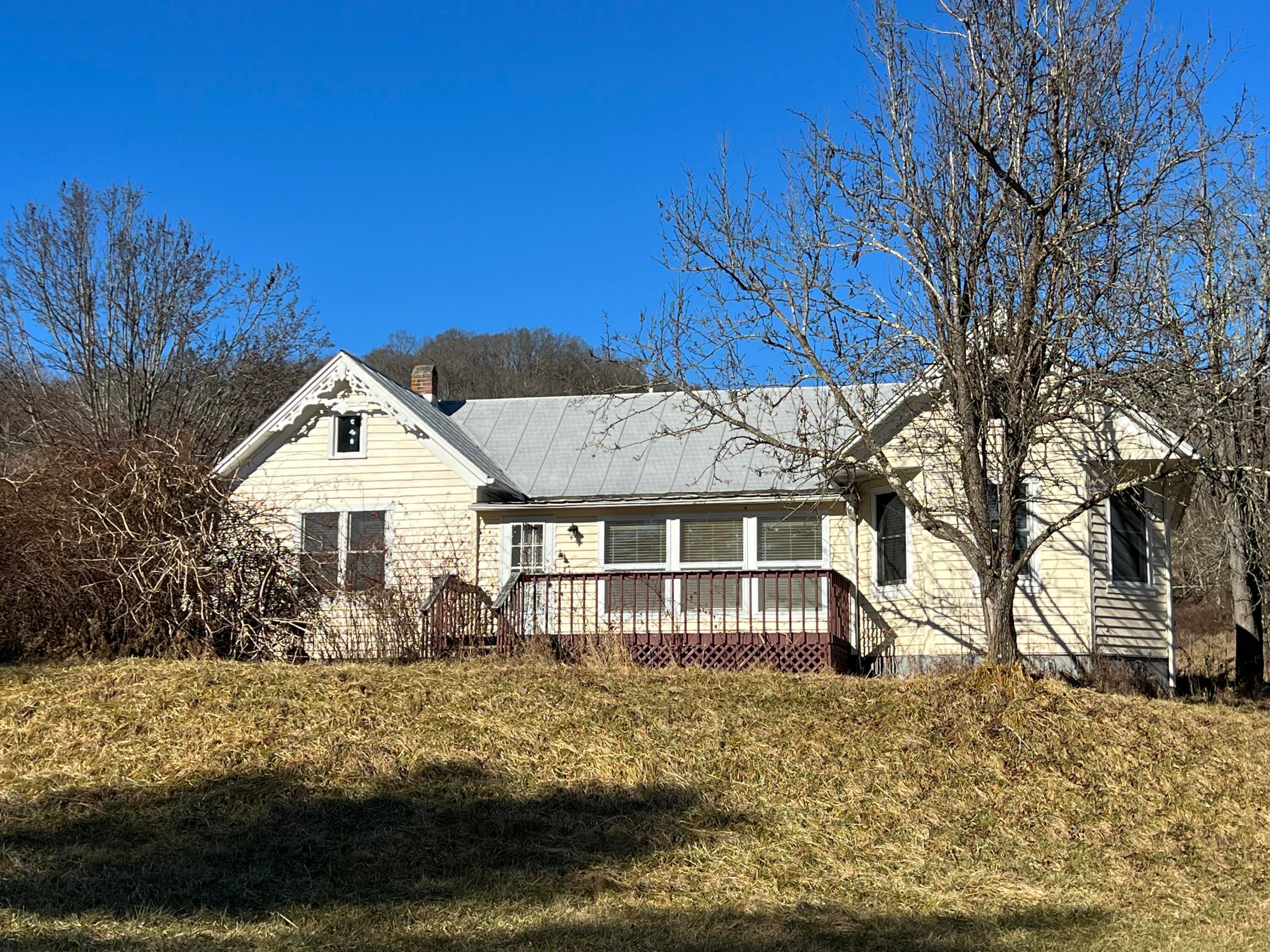 7133 Friars Hill Road Renick, WV 24966 - Photo 2 of 24 Gallery Image 2