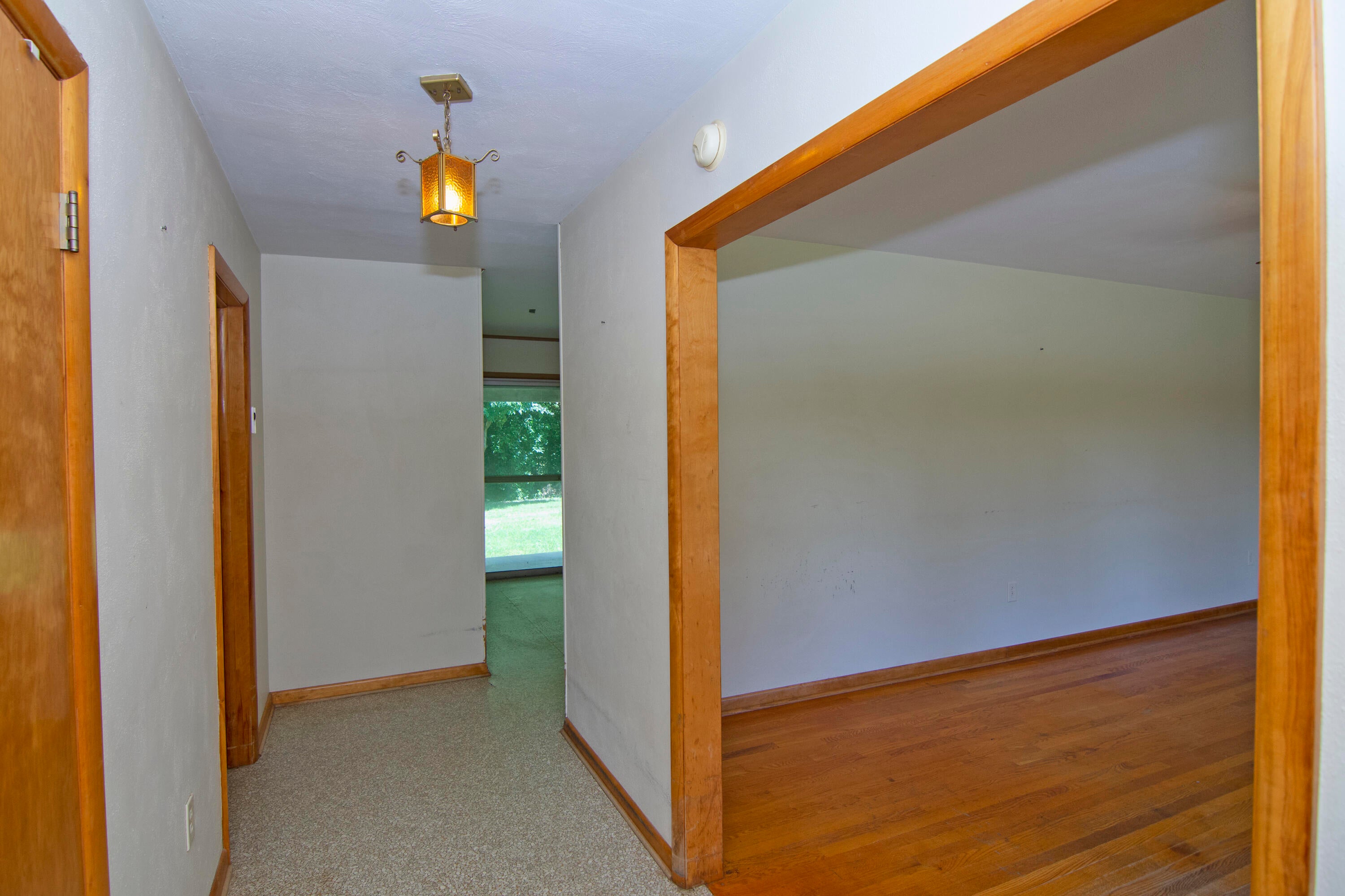 3215 Sweet Springs Valley Road Union, WV 24983 - Photo 11 of 71 Gallery Image 11