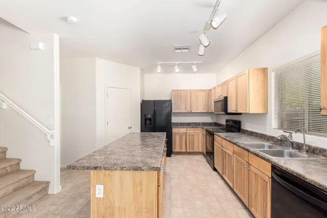 $1,595 | 35634 West Costa Blanca Drive, Maricopa, AZ 85138