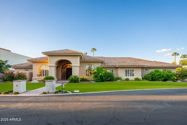 $1,499,900 | 700 North Dobson Road, Unit 16, Chandler, AZ 85224