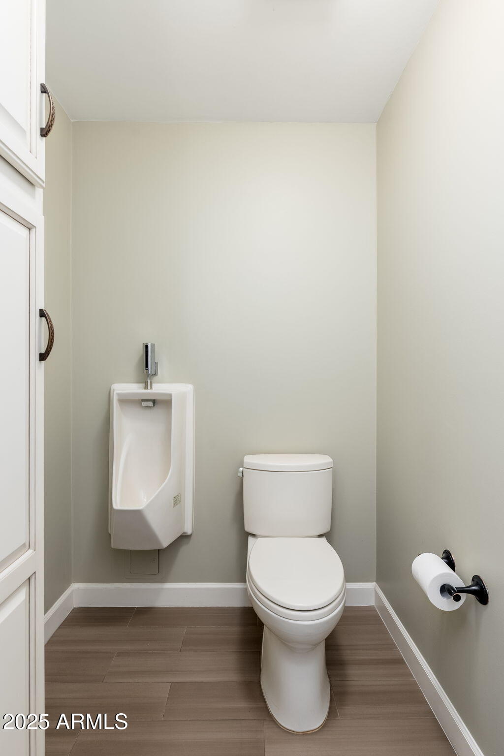 700 North Dobson Road, Unit 16 Chandler, AZ 85224 - Photo 35 of 94 Bath / Urinal