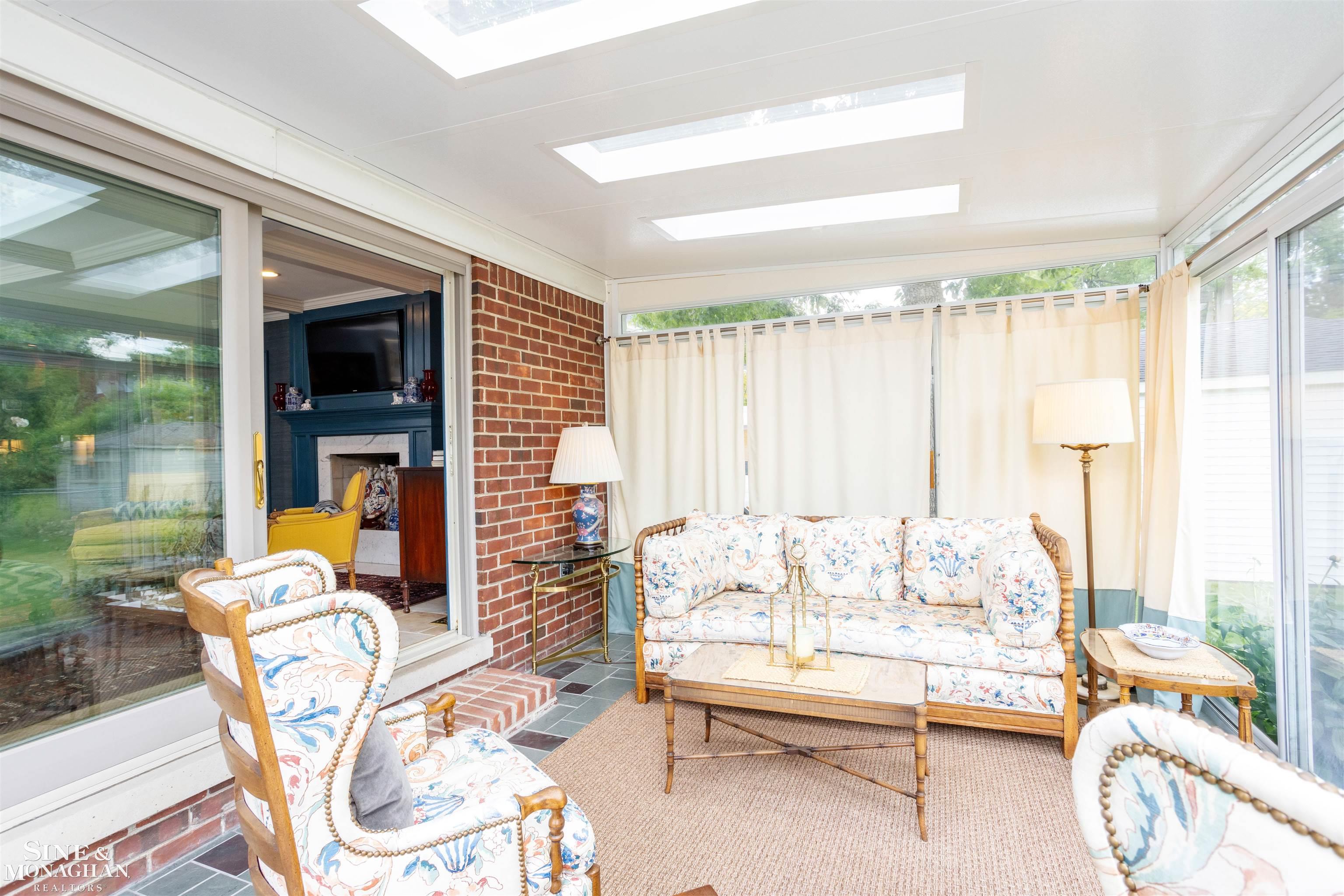 1572 North Renaud Road Grosse Pointe, MI 48236 - Photo 19 of 54